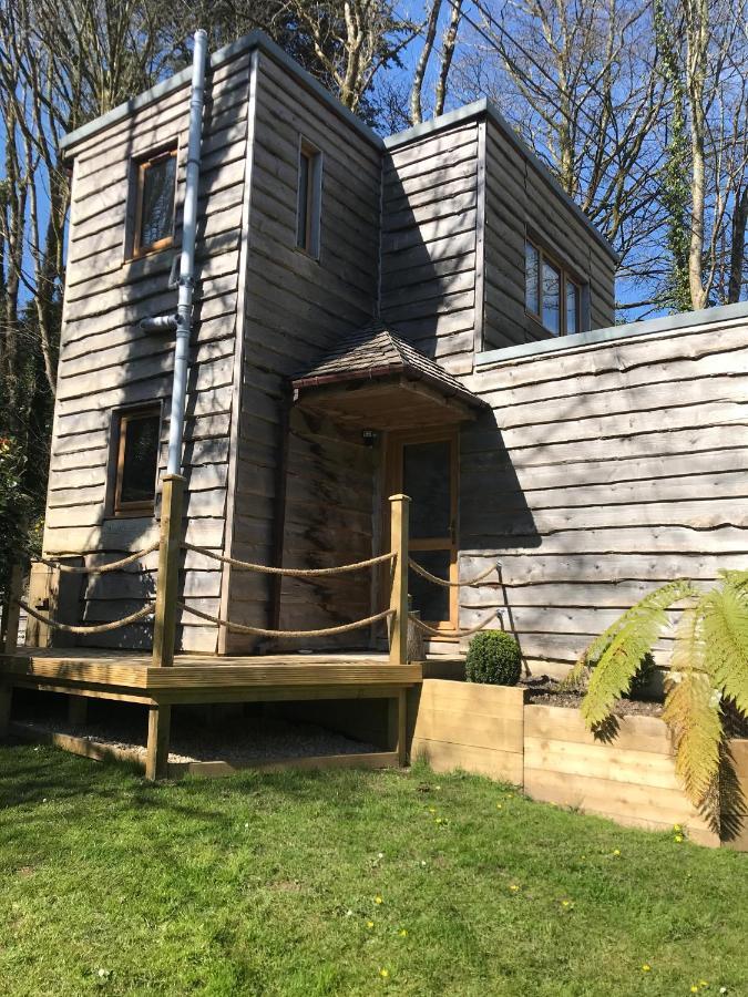 Winnie'S Corner - Self Contained Within The Grounds Of Another Property, In An Idyllic Wooded Setting Carlyon Bay Eksteriør billede